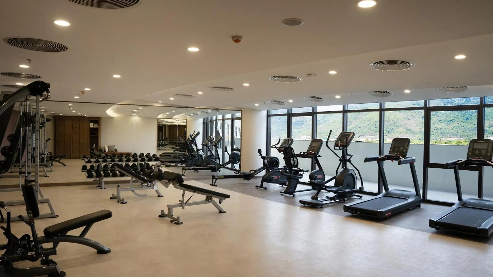 Aquamarine Beachfront Resort & Spa Cam Ranh
