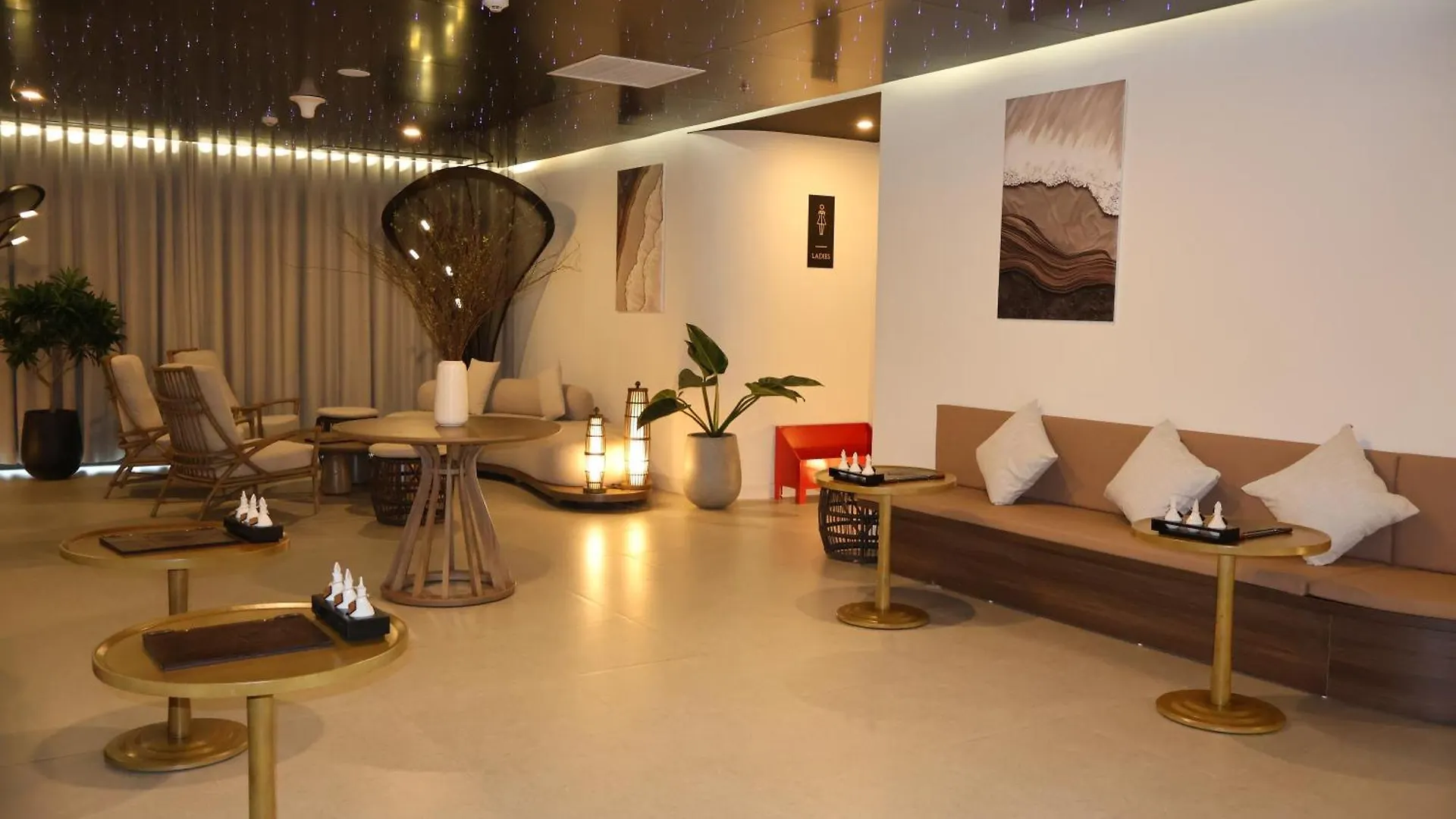 Aquamarine Beachfront Resort & Spa Cam Ranh